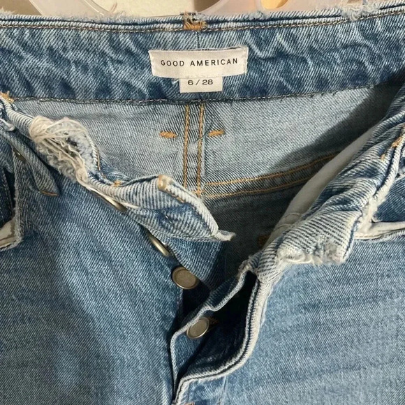 Good American Women’s Good Boy Twisted Slit Jeans Slit hem jeans size 6/28 - Picture 5 of 10